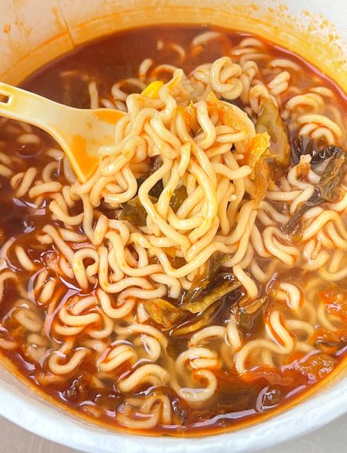 辛拉面老坛酸菜牛肉面