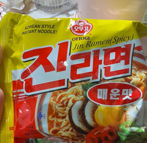 不倒翁香辣牛肉面