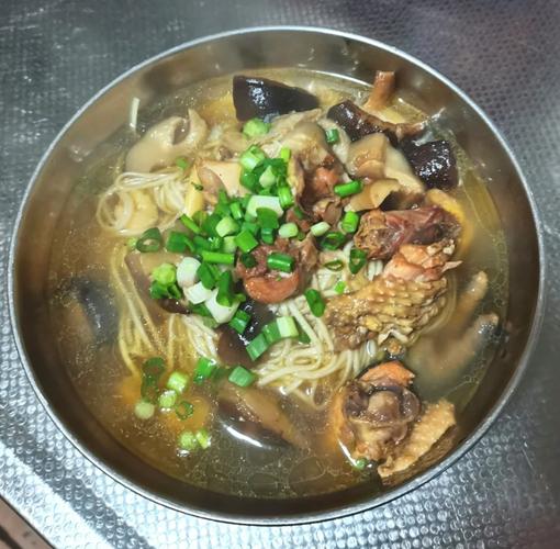 麦德龙香菇炖鸡面