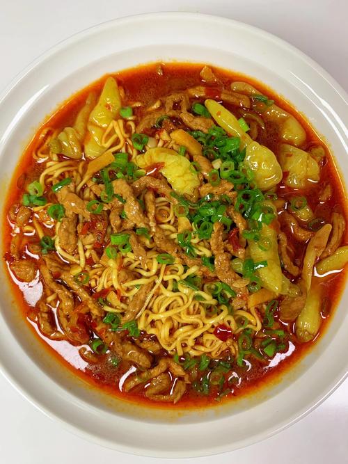 妈咪面泡椒牛肉面